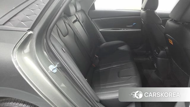 Hyundai The New Avante (CN7) 2023 Серый из Кореи, фото 2