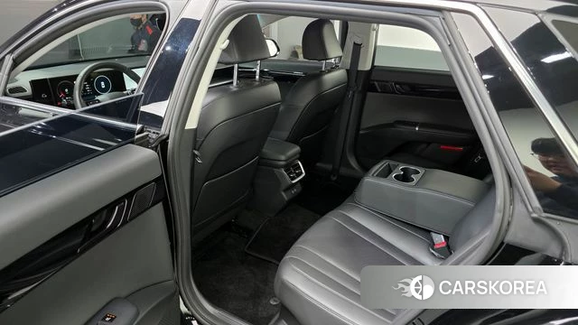 Hyundai Grandeur Hybrid (GN7) 2023 Черный из Кореи, фото 2