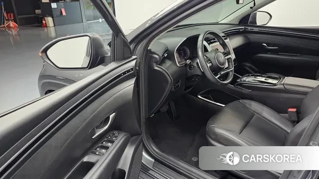 Hyundai Tucson (NX4) 2023 Серый из Кореи, фото 2