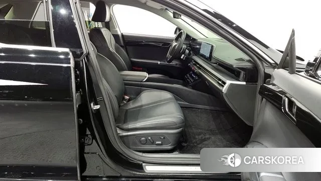 Hyundai Grandeur (GN7) 2023 Черный из Кореи, фото 2