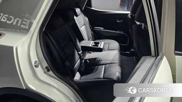 Ssangyong Berry New Tivoli 2022 Белый из Кореи, фото 2
