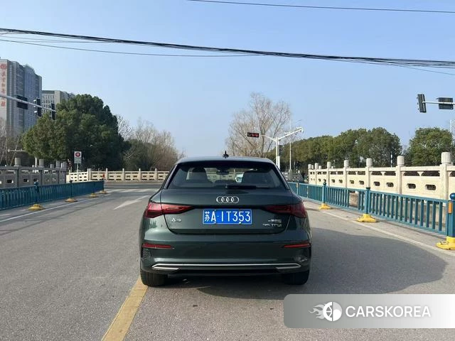 Audi A3 2022 Зеленый из Китая, фото 2