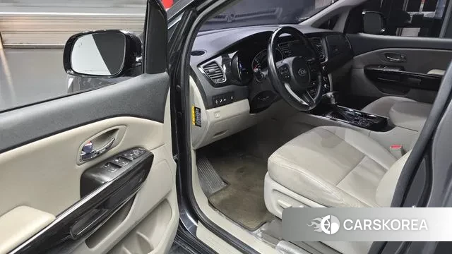 Kia The New Carnival 2019 Серый из Кореи, фото 2