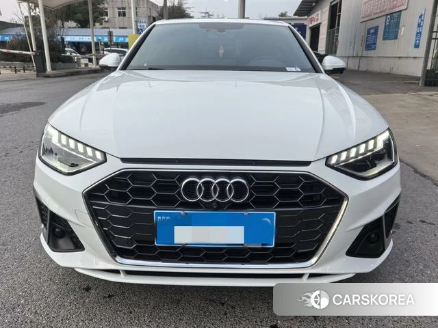 Audi A4L 2023 Белый из Китая, фото 2