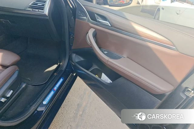 BMW X3 id 4207547 из Китая 2