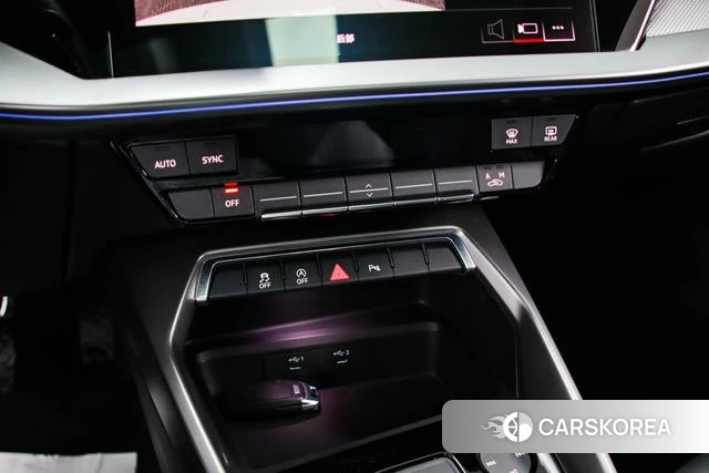 Audi A3 2023 Белый из Китая, фото 2