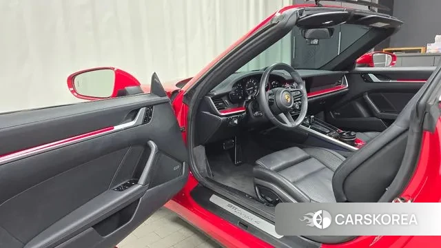 Porsche 911(992) 2021 Красный из Кореи, фото 2