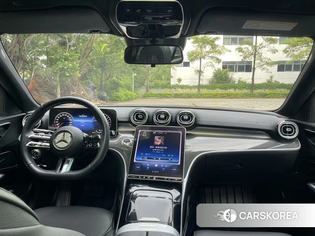 Mercedes-Benz C-class PHEV 2023 Белый из Китая, фото 2