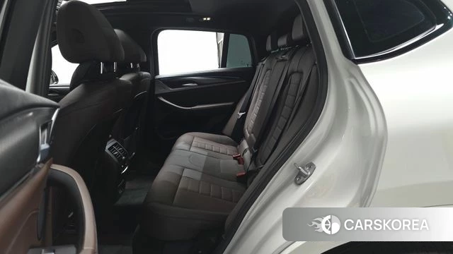 BMW X4 (G02) 2024 Белый из Кореи, фото 2