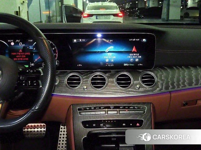 Mercedes-Benz E-Class W213 2021 Серебристо-серый из Кореи, фото 2