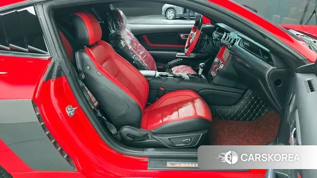 Ford Mustang 2019 Красный из Кореи, фото 2