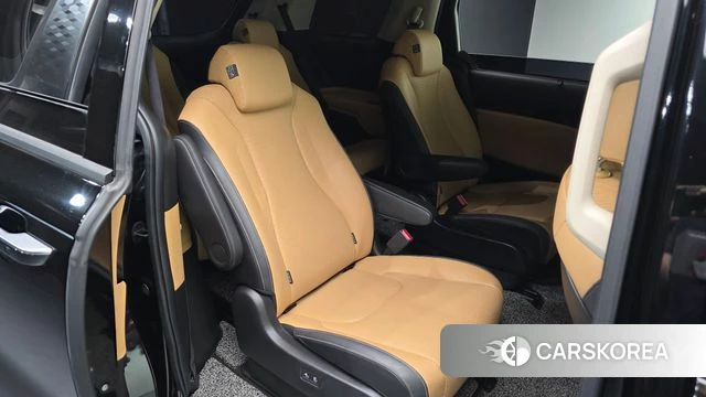 Kia Carnival 4th generation 2023 Черный из Кореи, фото 2