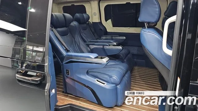 Hyundai Staria 2021 Черный из Кореи, фото 2