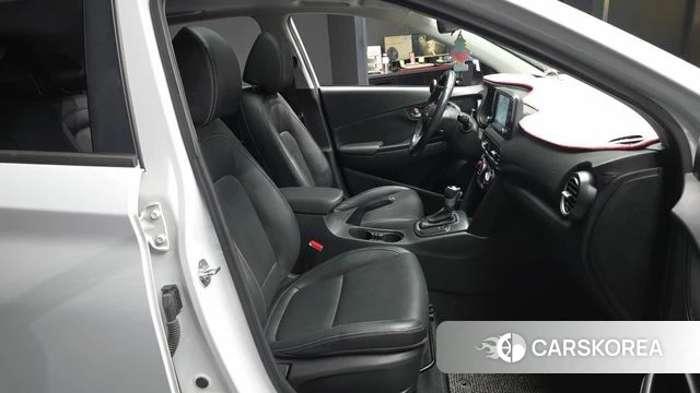 Hyundai Kona 2018 Белый из Кореи, фото 2