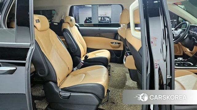 Kia Carnival 4th generation 2022 Черный из Кореи, фото 2