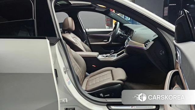 BMW 4 Series (G22) 2023 Белый из Кореи, фото 2