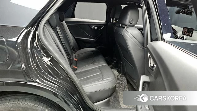 Audi Q2 2023 Черный из Кореи, фото 2
