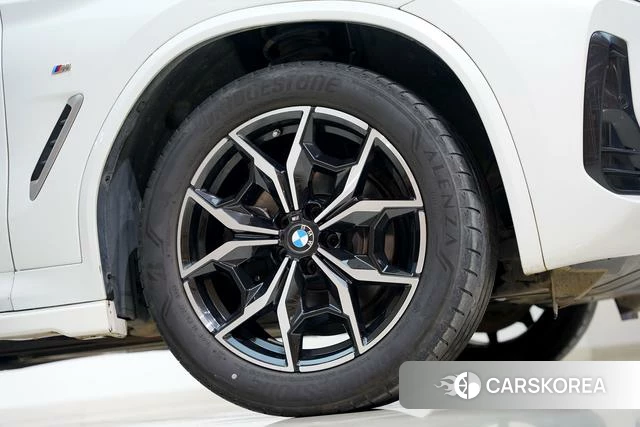 BMW X3 2023 Белый из Китая, фото 2