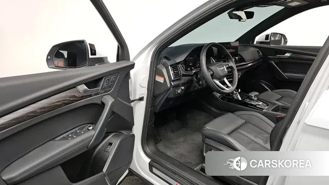 Audi Q5 (FY) 2023 Белый из Кореи, фото 2