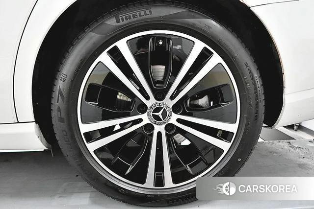Mercedes-Benz E-Class W213 2020 Белый из Кореи, фото 2