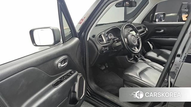 Jeep Renegade 2021 Черный из Кореи, фото 2