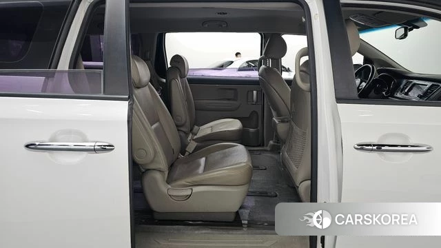 Kia The New Carnival 2018 Белый из Кореи, фото 2