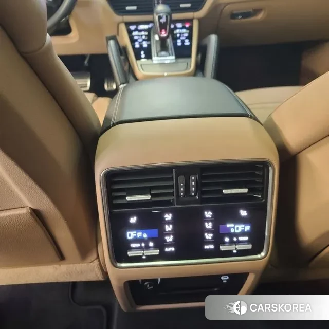 Porsche Cayenne (PO536) 2021 Черный из Кореи, фото 2