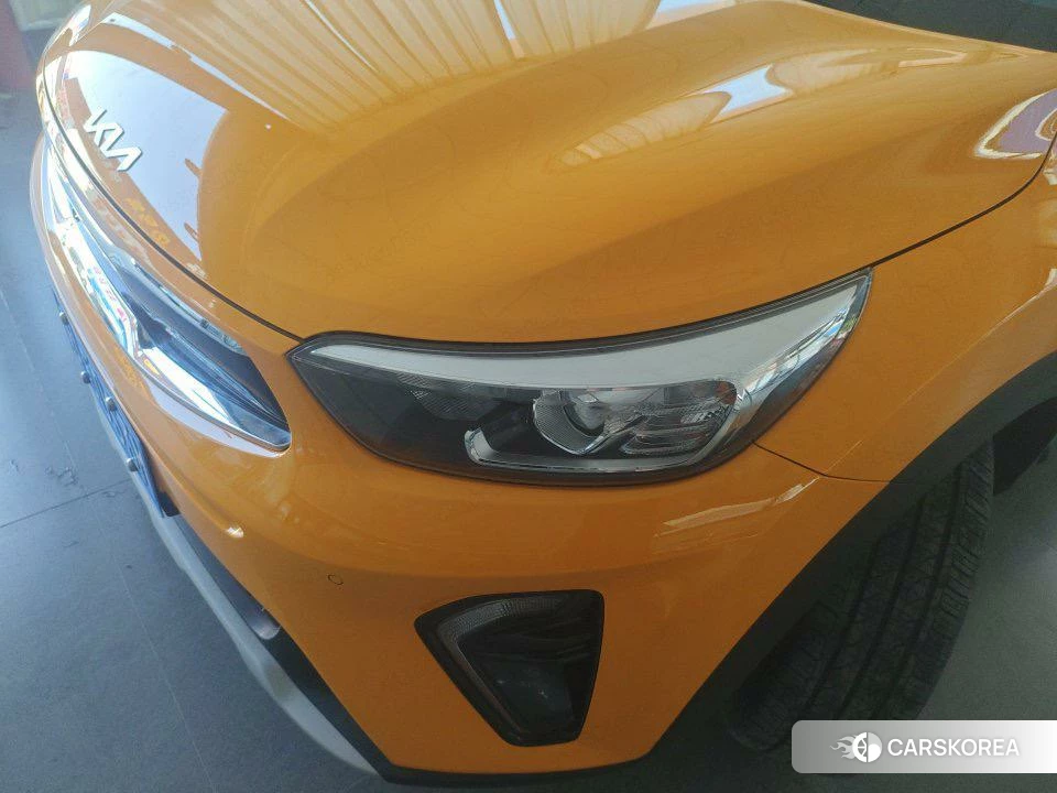 Kia Yi Ran 2021 Желтый из Китая, фото 2