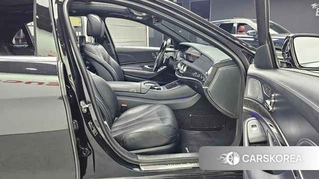 Mercedes-Benz S-Class W222 2018 Черный из Кореи, фото 2