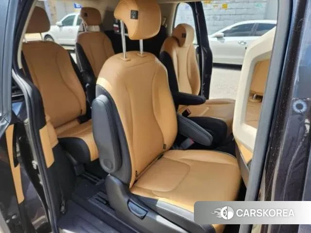 Kia Carnival 4th generation 2020 Серый из Кореи, фото 2