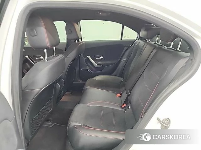Mercedes-Benz A-Class W177 2021 Белый из Кореи, фото 2