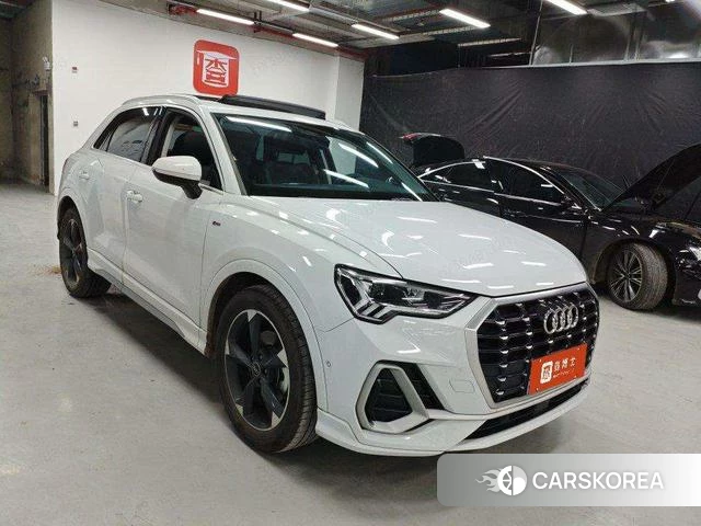 Audi Q3 2022 Белый из Китая, фото 2