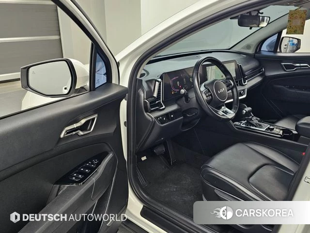 Kia Sportage 5th Generation 2023 Белый из Кореи, фото 2