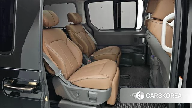 Hyundai Staria 2024 Черный из Кореи, фото 2