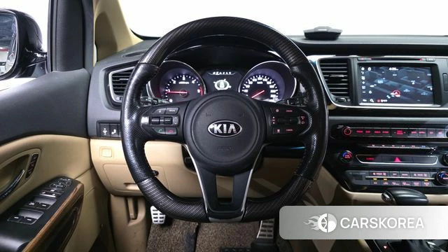Kia All New Carnival 2018 Черный из Кореи, фото 2