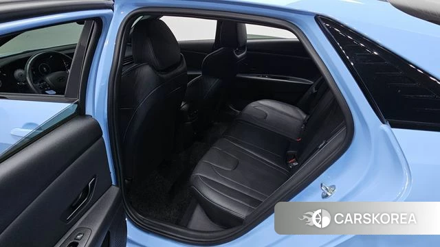 Hyundai The New Avante (CN7) 2024 Небесно-голубой из Кореи, фото 2