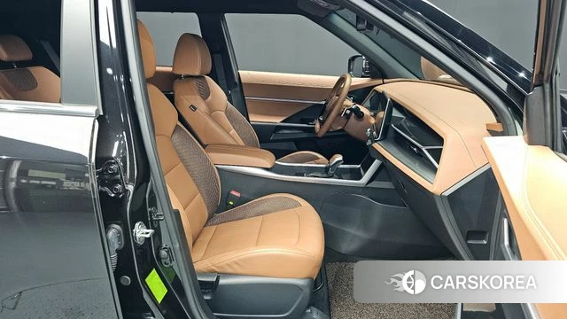 Ssangyong Torres 2022 Черный из Кореи, фото 2