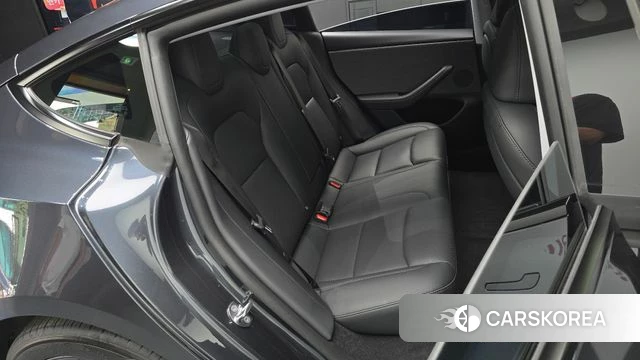 Tesla Model 3 2025 Серый из Кореи, фото 2