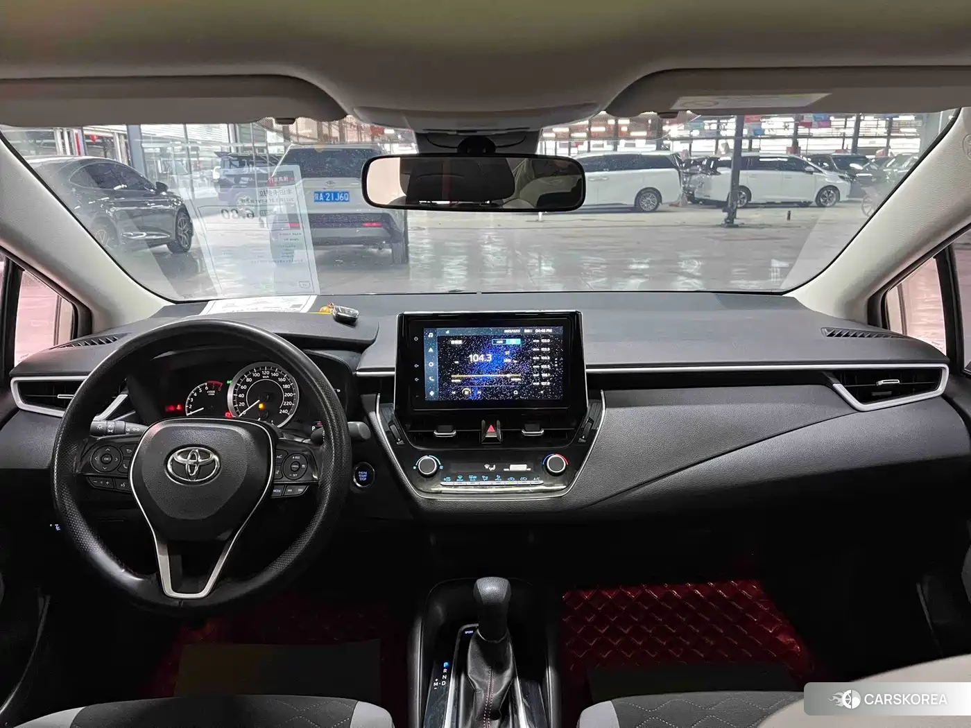 Toyota Corolla 2022 Белый из Китая, фото 2