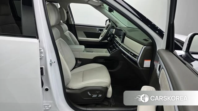 Hyundai Santa Fe (MX5) 2024 Белый из Кореи, фото 2