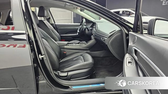 Hyundai Sonata (DN8) 2022 Черный из Кореи, фото 2