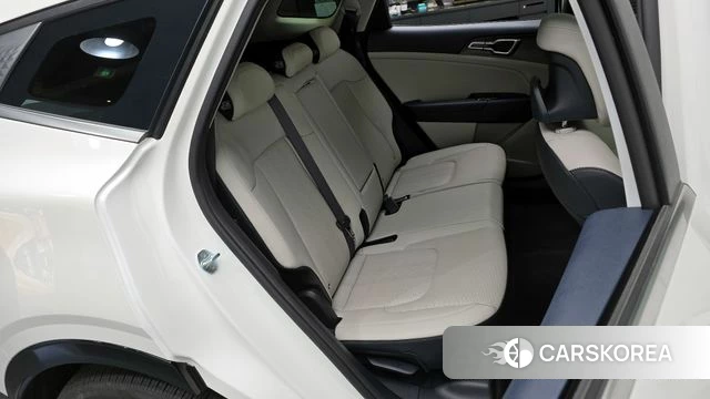 Kia Sportage 5th Generation 2022 Белый из Кореи, фото 2