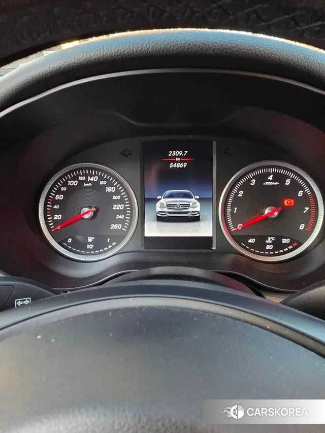 Mercedes-Benz C-Class W205 2018 Белый из Кореи, фото 2