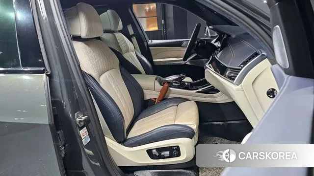 BMW X7 (G07) 2022 Серый из Кореи, фото 2