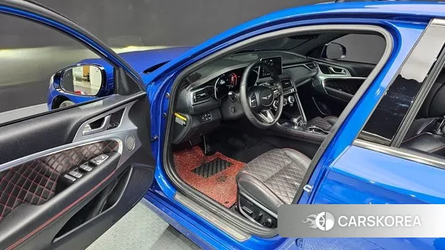 Genesis G70 2019 Синий из Кореи, фото 2