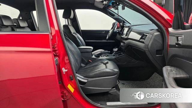 Ssangyong The New Rexton Sport 2022 Красный из Кореи, фото 2