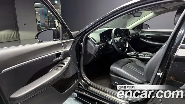 Hyundai Sonata (DN8) 2020 Черный из Кореи, фото 2