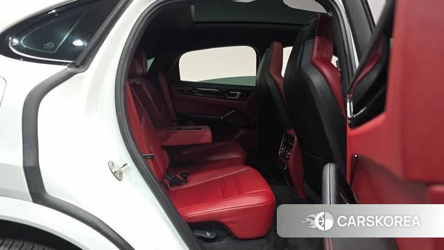 Porsche Cayenne (PO536) 2023 Белый из Кореи, фото 2