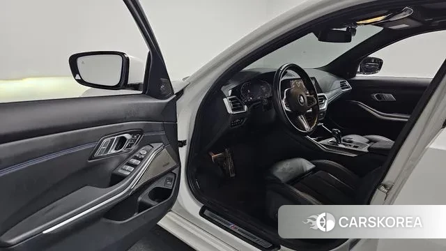 BMW 3 Series (G20) 2021 Белый из Кореи, фото 2