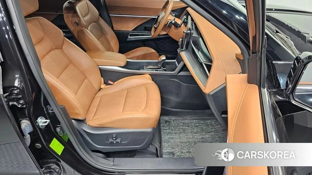Ssangyong Torres 2022 Черный из Кореи, фото 2